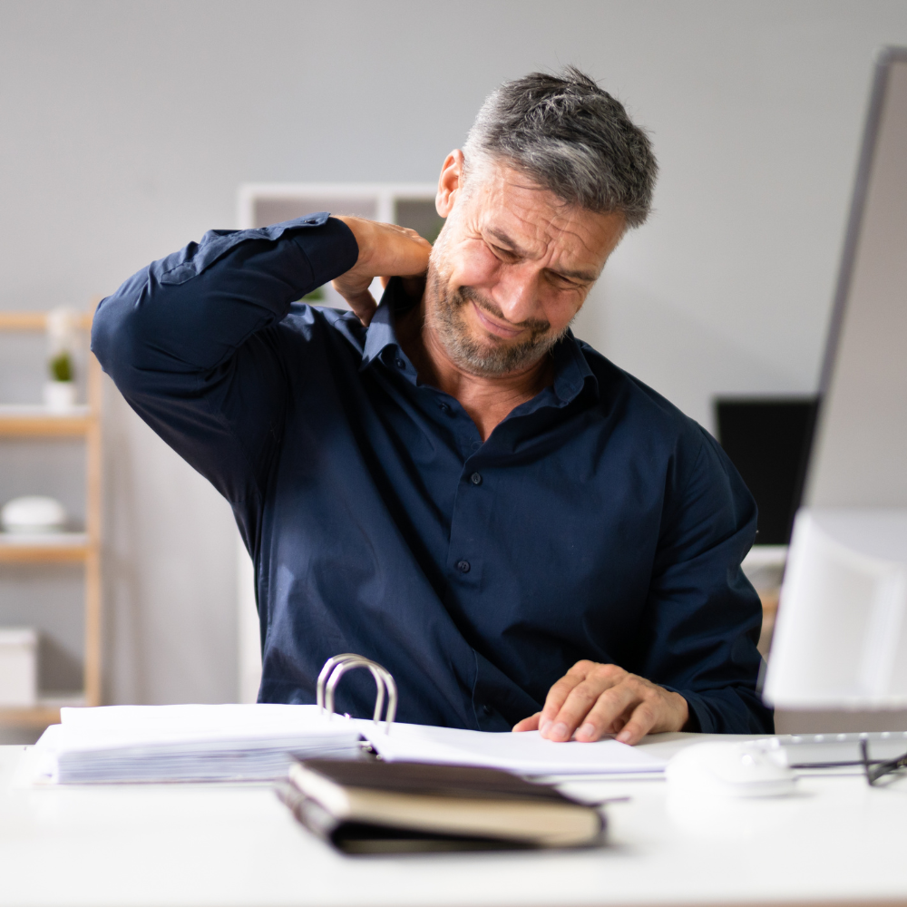 Raideurs des cervicales : comment les soulager et retrouver une vie sans douleur ?