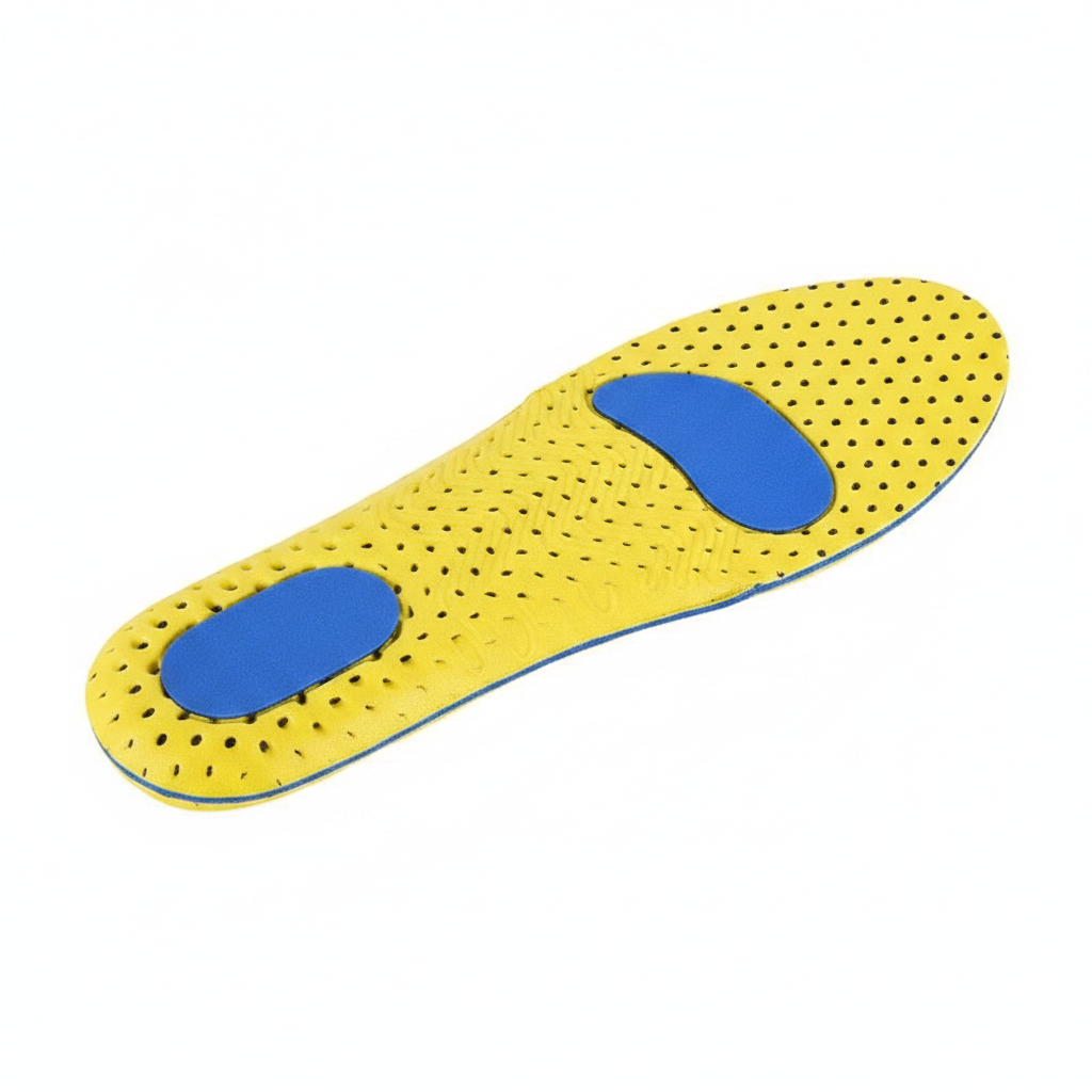 Semelles sport Hyperion vue dessous – mousse EVA jaune perforée avec double pad gel bleu au talon et avant-pied, fond blanc